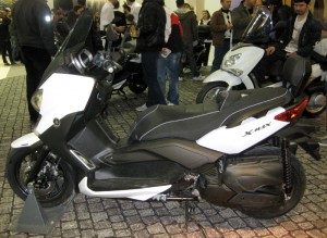 24_moto_bike_expo_2014_yamaha_xmax