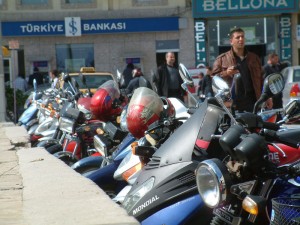 motosiklet otoparkı